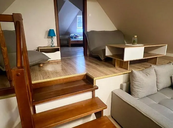 招待所 Ala 斯克拉斯卡波伦巴