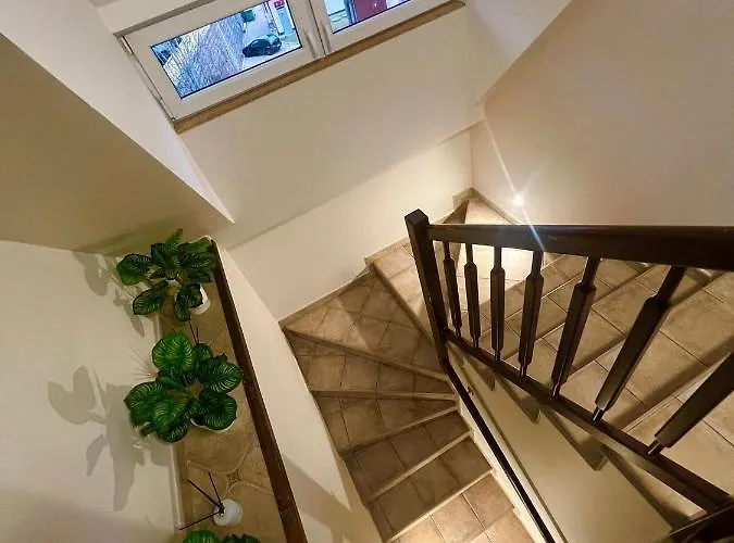 Ala 招待所 斯克拉斯卡波伦巴